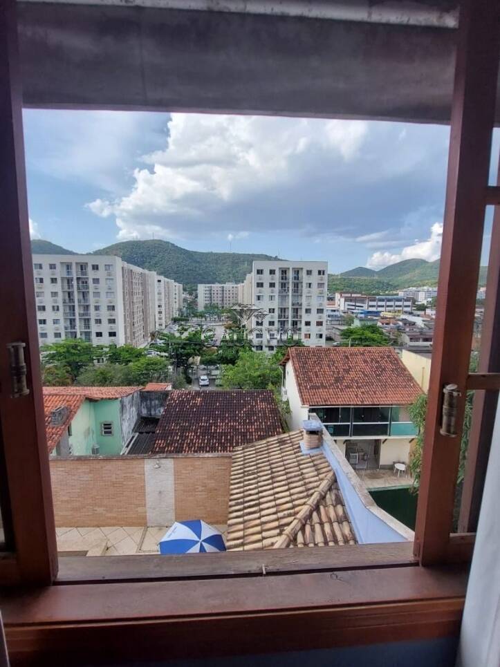 Casa à venda com 3 quartos, 277m² - Foto 27