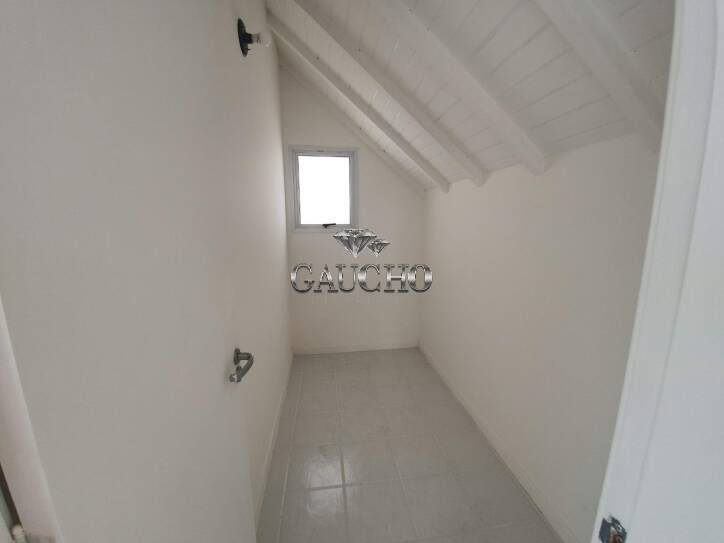 Casa à venda com 4 quartos, 188m² - Foto 16