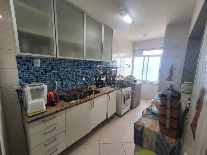 Apartamento à venda com 2 quartos, 72m² - Foto 24