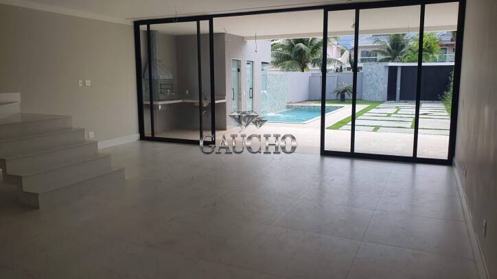 Casa à venda com 6 quartos, 380m² - Foto 18