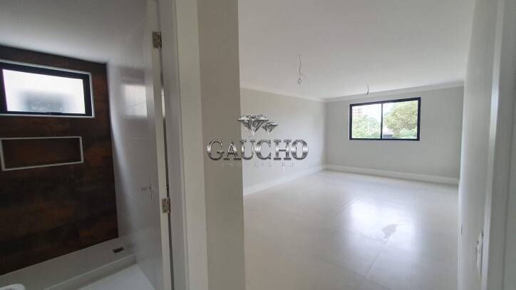 Casa à venda com 6 quartos, 380m² - Foto 30