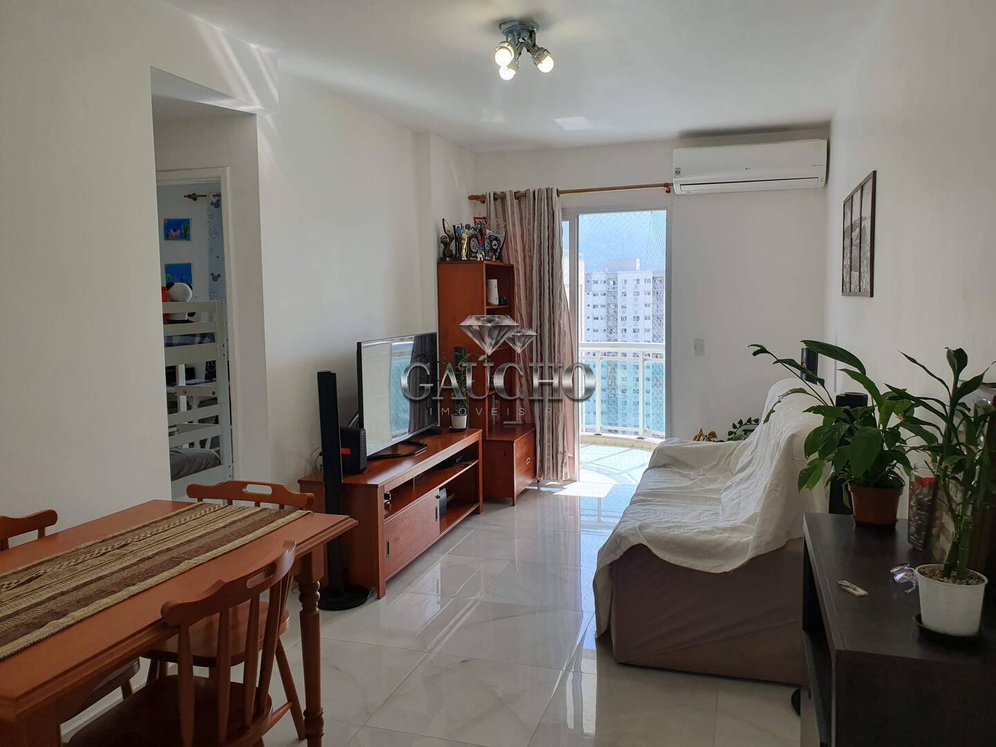 Apartamento à venda com 3 quartos, 68m² - Foto 4