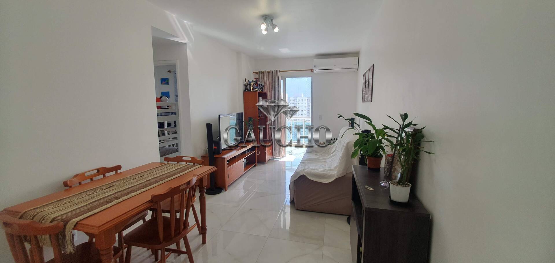 Apartamento à venda com 3 quartos, 68m² - Foto 1