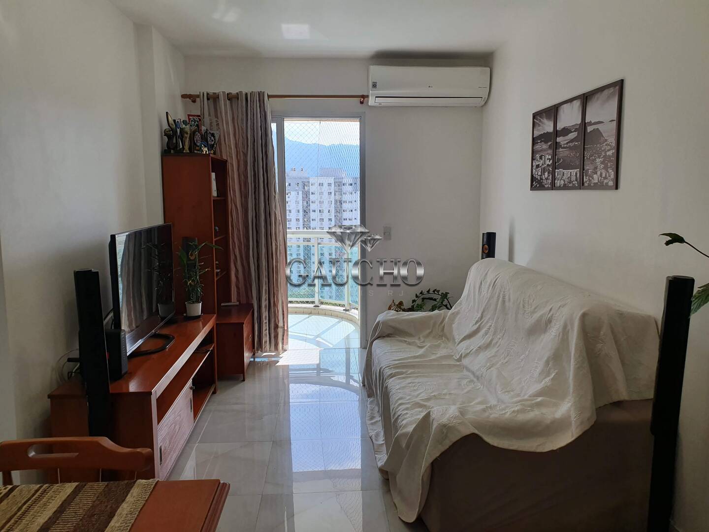 Apartamento à venda com 3 quartos, 68m² - Foto 8