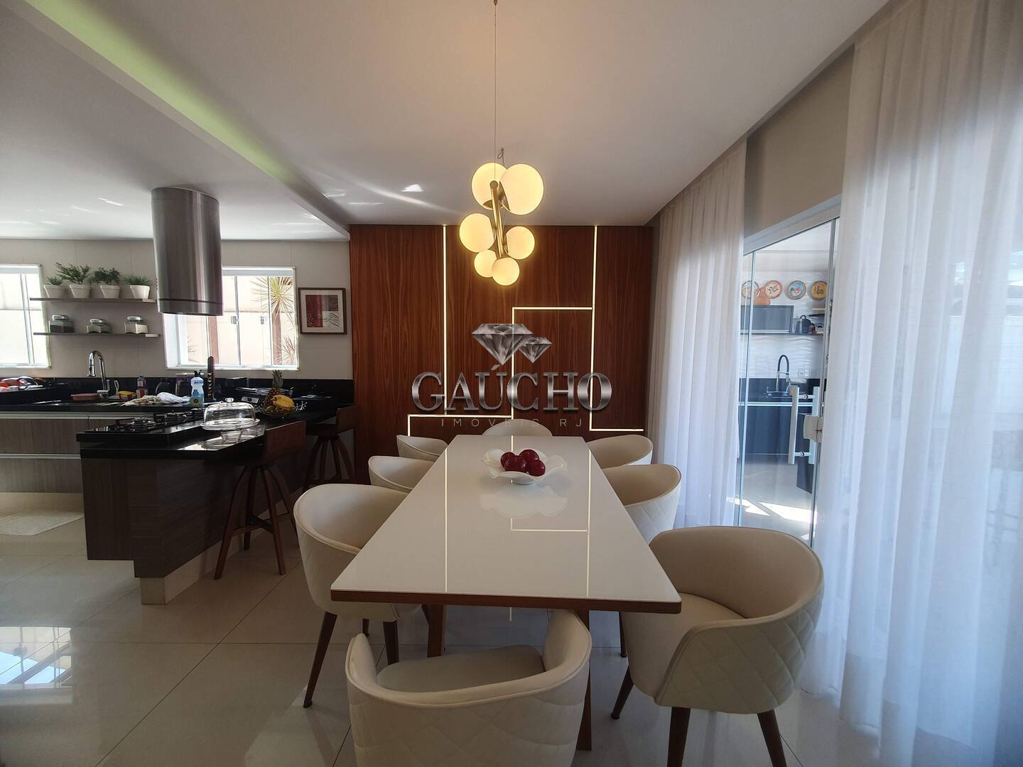 Casa à venda com 3 quartos, 320m² - Foto 10