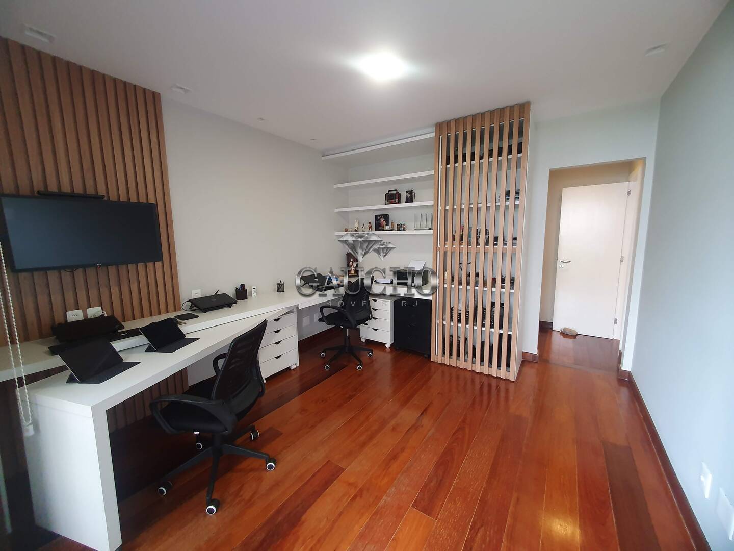 Apartamento à venda com 3 quartos, 271m² - Foto 24