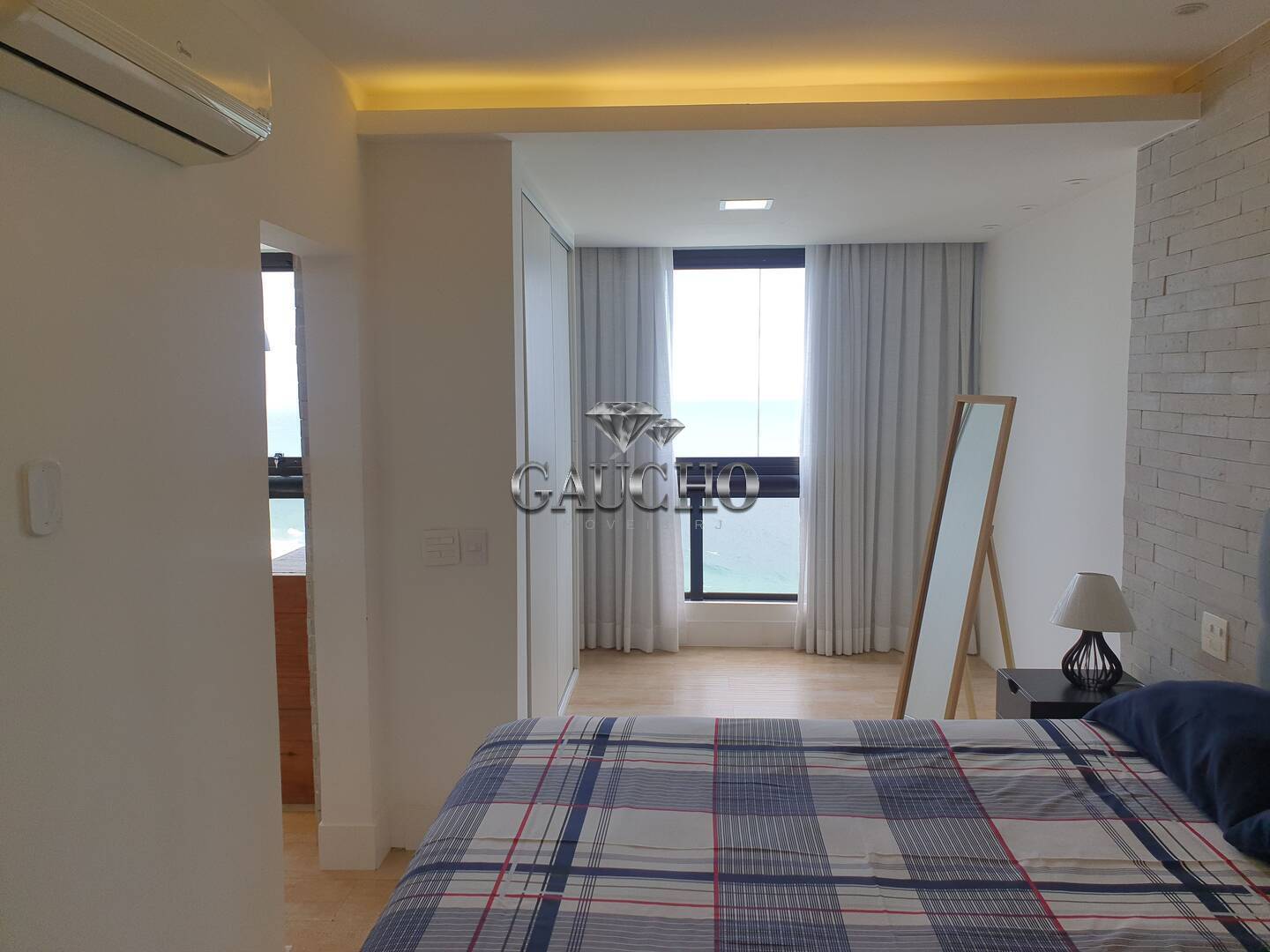 Apartamento à venda com 1 quarto, 67m² - Foto 14