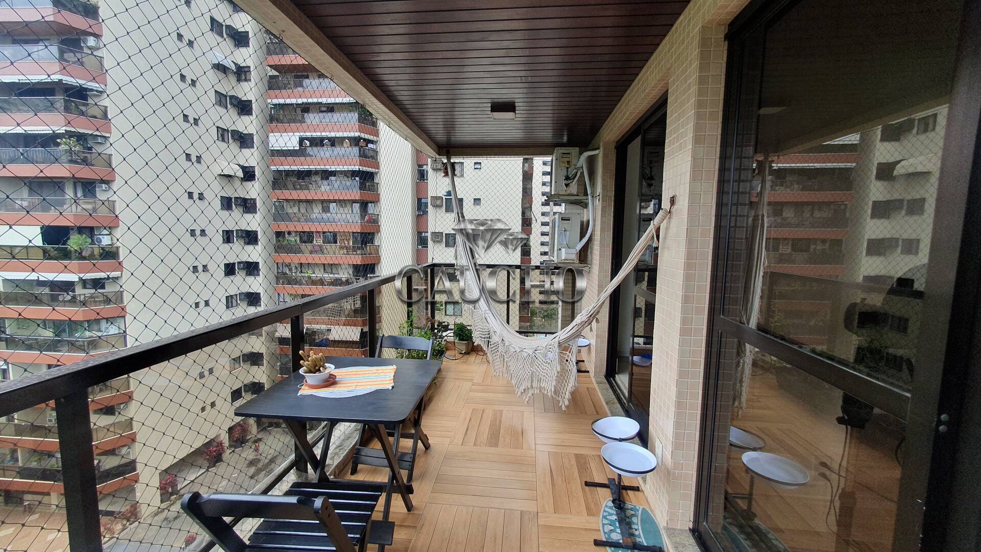 Apartamento à venda com 2 quartos, 97m² - Foto 35