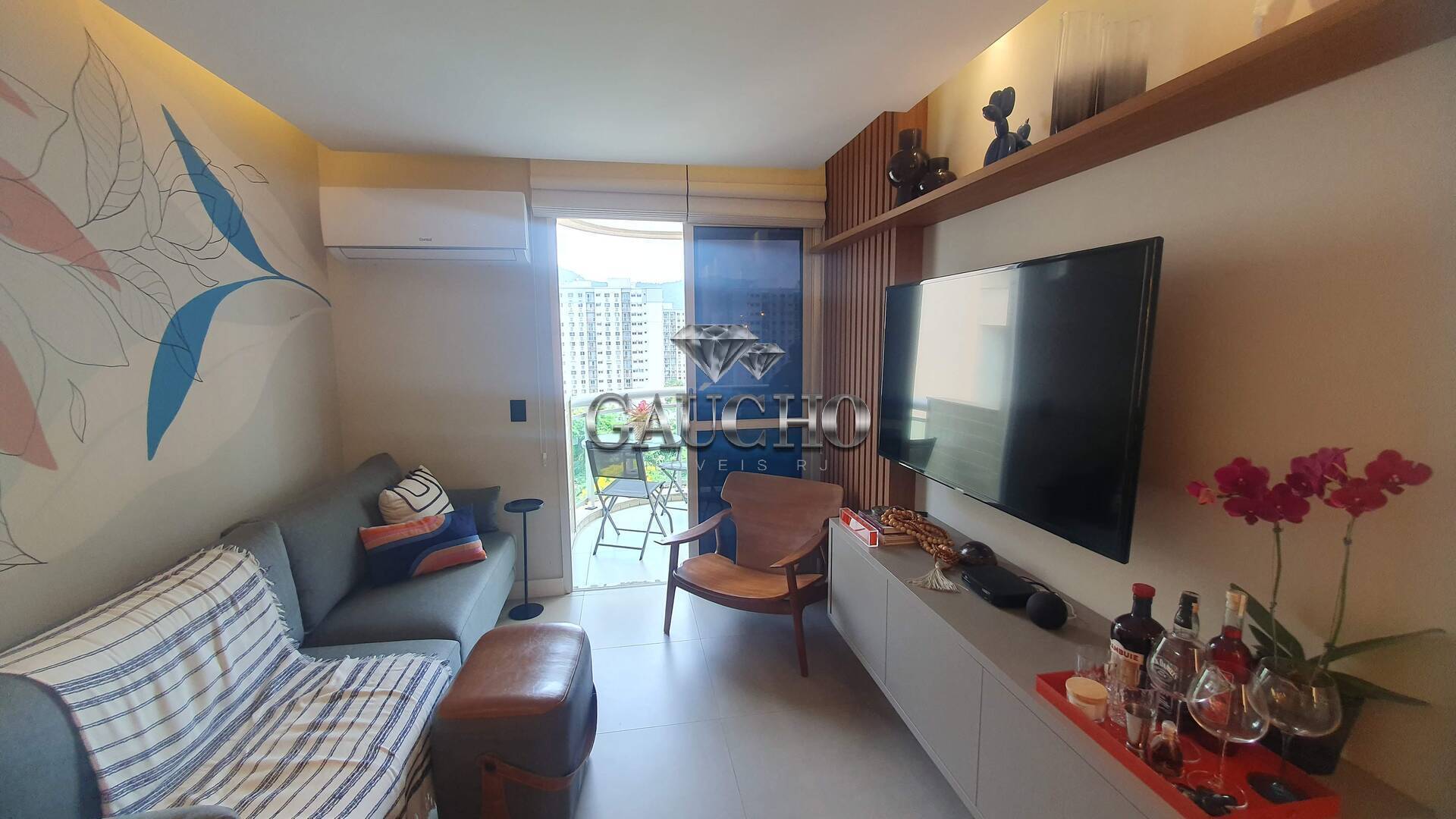 Apartamento à venda com 3 quartos, 77m² - Foto 4