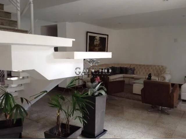 Casa à venda com 4 quartos, 600m² - Foto 4