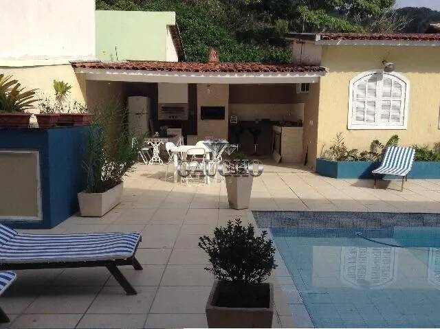 Casa à venda com 4 quartos, 600m² - Foto 3