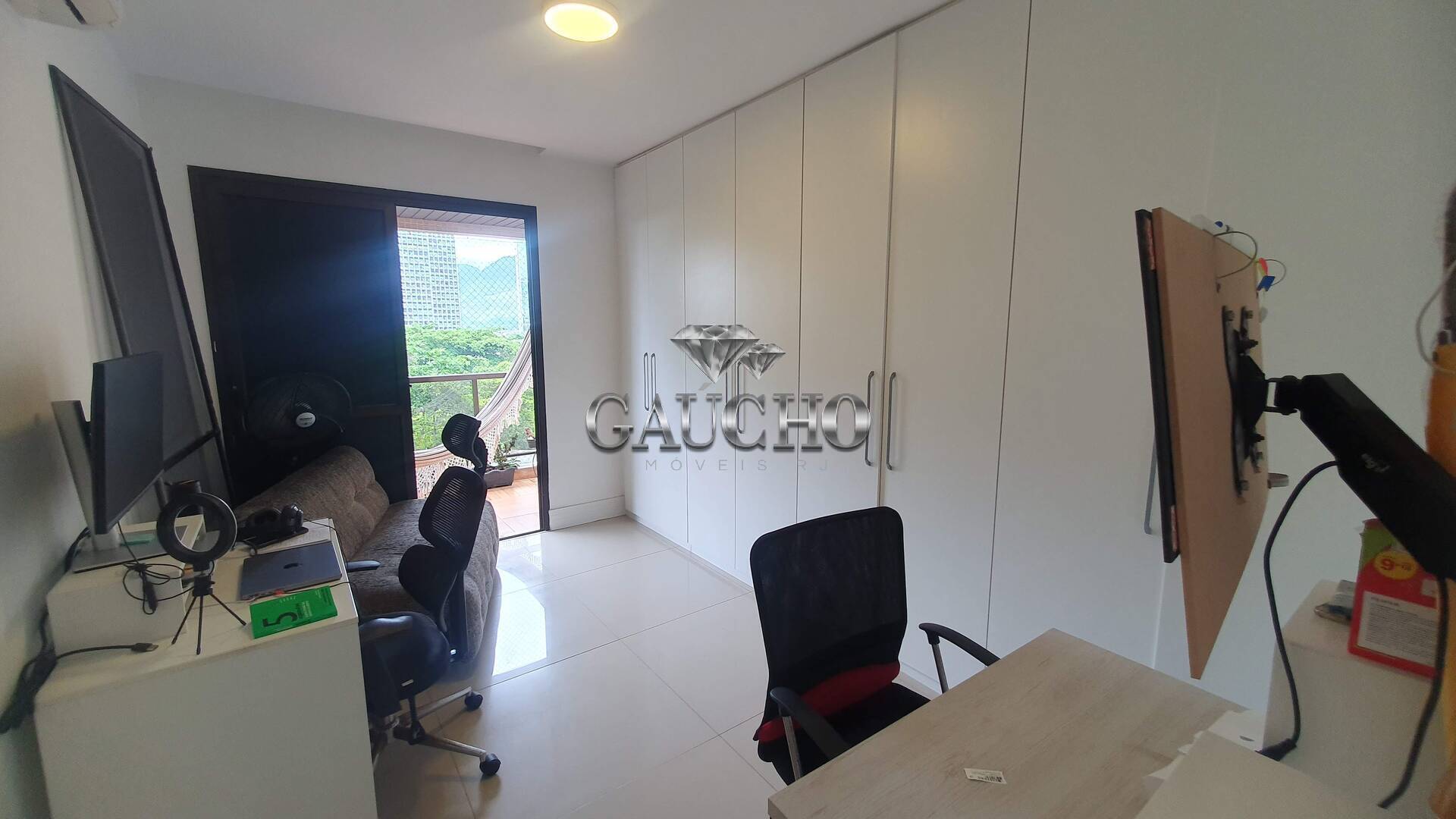 Apartamento à venda com 2 quartos, 97m² - Foto 52