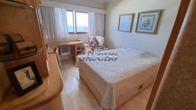 Apartamento à venda com 4 quartos, 310m² - Foto 14