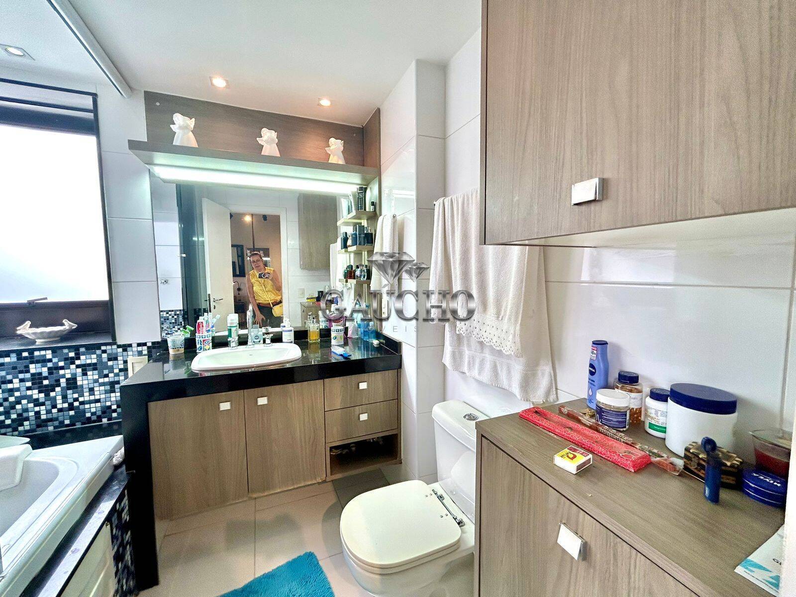 Apartamento à venda com 3 quartos, 147m² - Foto 15