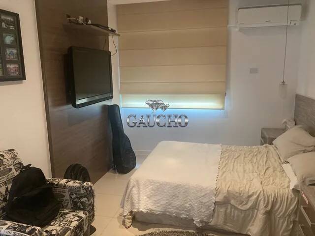 Apartamento à venda com 2 quartos, 66m² - Foto 15