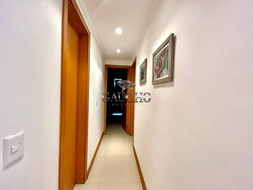 Apartamento à venda com 4 quartos, 215m² - Foto 23