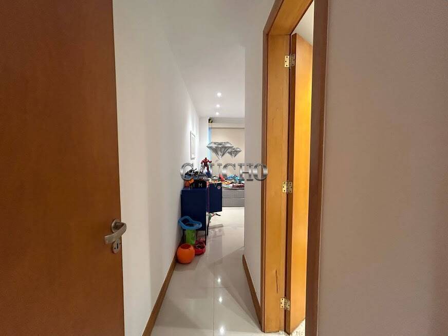 Apartamento à venda com 4 quartos, 215m² - Foto 24