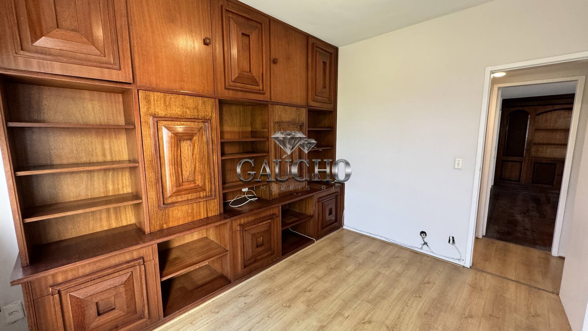 Apartamento à venda com 4 quartos, 148m² - Foto 18