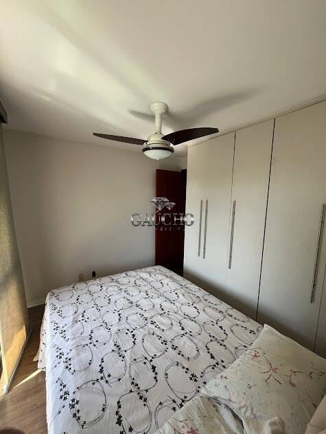 Apartamento à venda com 2 quartos, 70m² - Foto 14