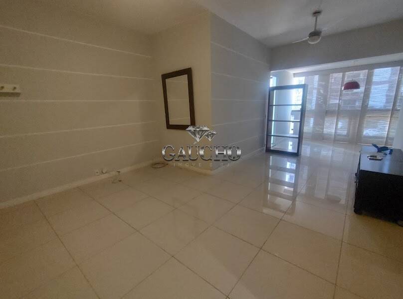 Apartamento à venda com 1 quarto, 71m² - Foto 1