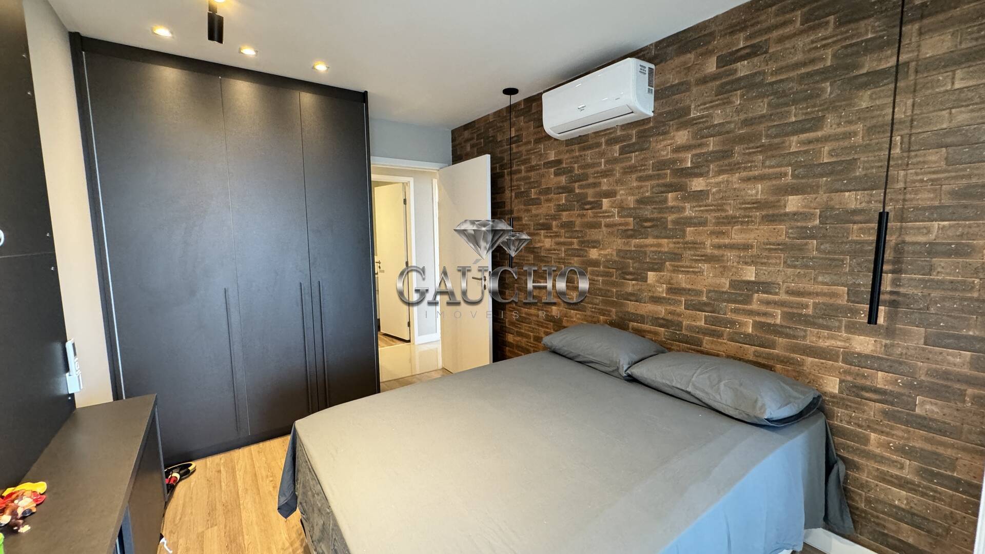 Apartamento à venda com 3 quartos, 116m² - Foto 13