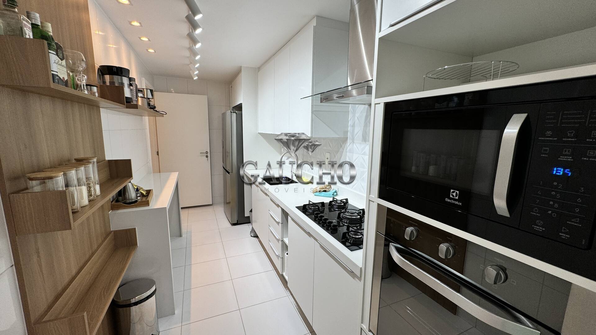 Apartamento à venda com 3 quartos, 116m² - Foto 22