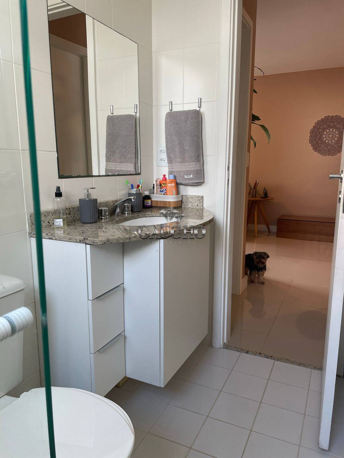 Apartamento à venda com 2 quartos, 78m² - Foto 3