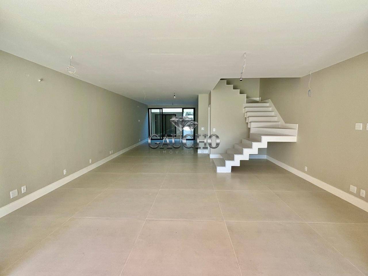 Casa à venda com 4 quartos, 290m² - Foto 7