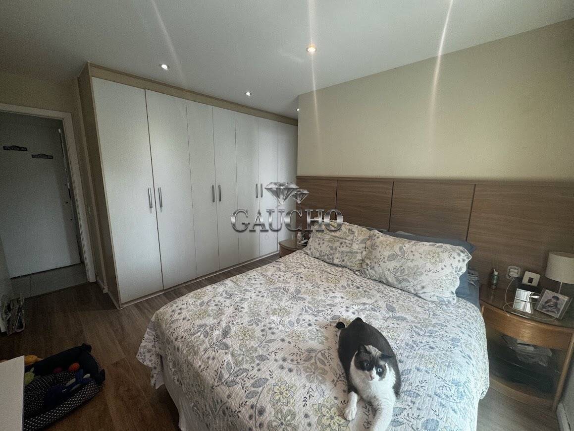 Apartamento à venda com 3 quartos, 130m² - Foto 28