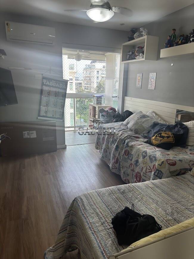 Apartamento à venda com 3 quartos, 130m² - Foto 29