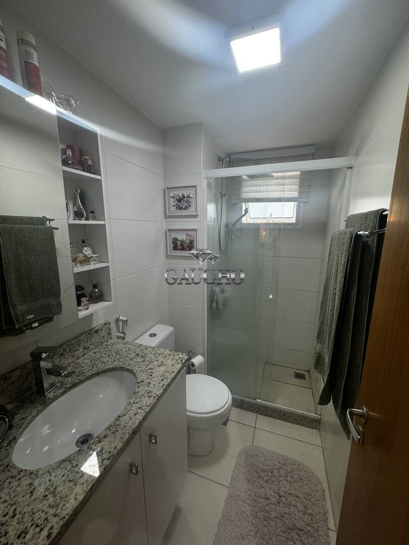 Apartamento à venda com 3 quartos, 82m² - Foto 22