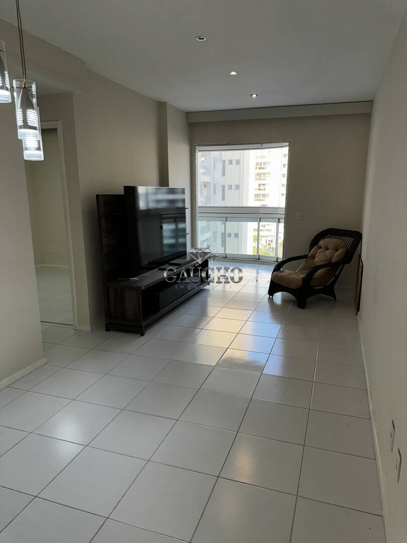 Apartamento à venda com 3 quartos, 77m² - Foto 11