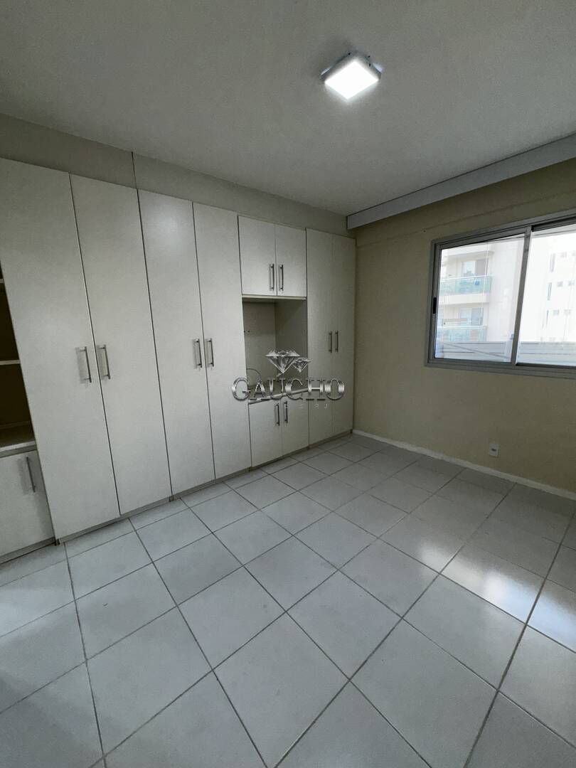 Apartamento à venda com 3 quartos, 77m² - Foto 23