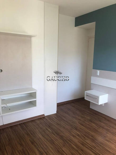 Apartamento à venda com 2 quartos, 68m² - Foto 2