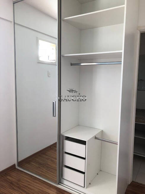 Apartamento à venda com 2 quartos, 68m² - Foto 7