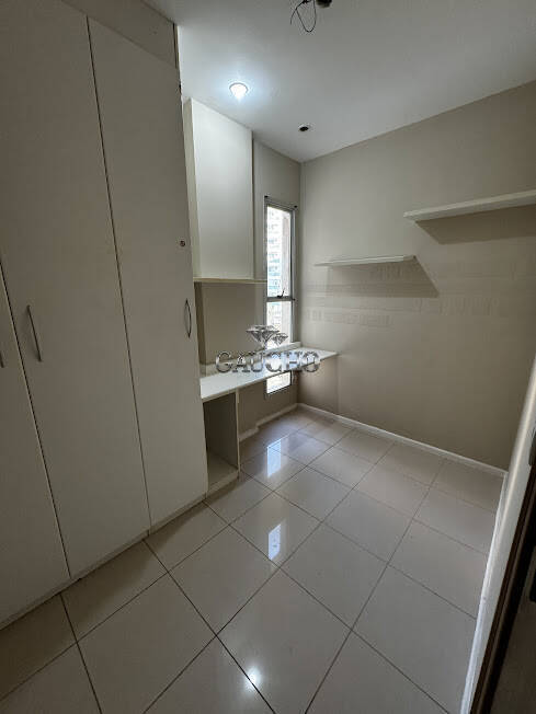 Apartamento à venda com 3 quartos, 77m² - Foto 11