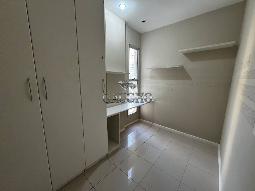 Apartamento à venda com 3 quartos, 77m² - Foto 12