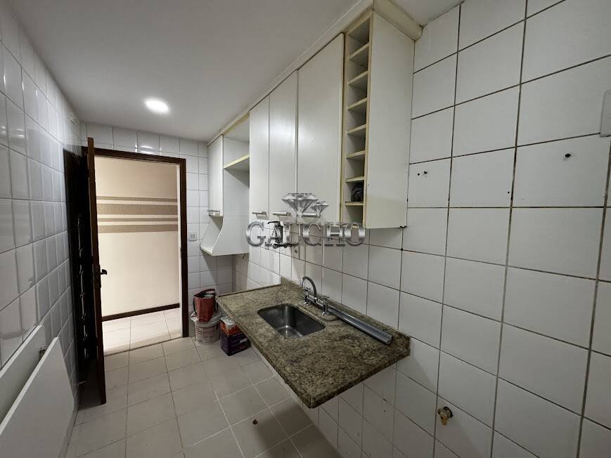 Apartamento à venda com 3 quartos, 77m² - Foto 21