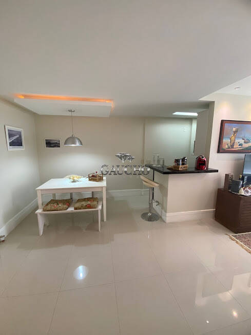 Apartamento à venda com 1 quarto, 70m² - Foto 5