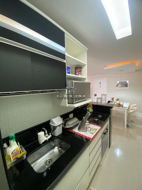 Apartamento à venda com 1 quarto, 70m² - Foto 14