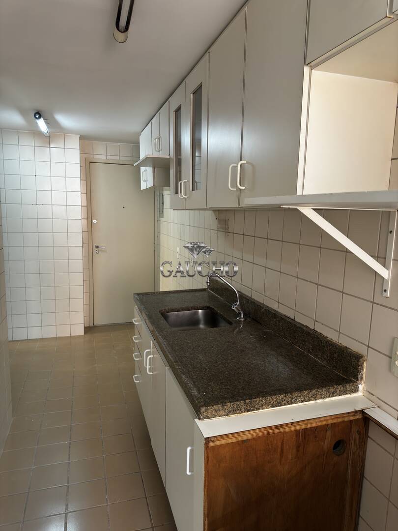 Apartamento à venda com 2 quartos, 84m² - Foto 18