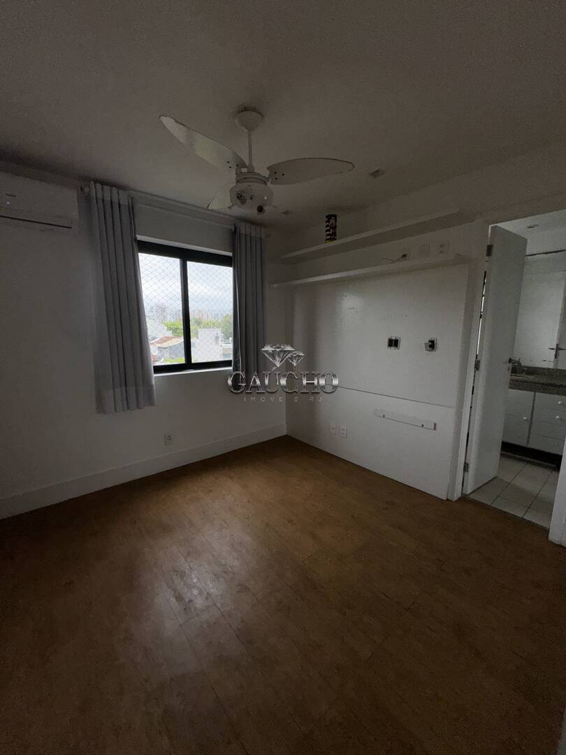 Apartamento à venda com 4 quartos, 158m² - Foto 31