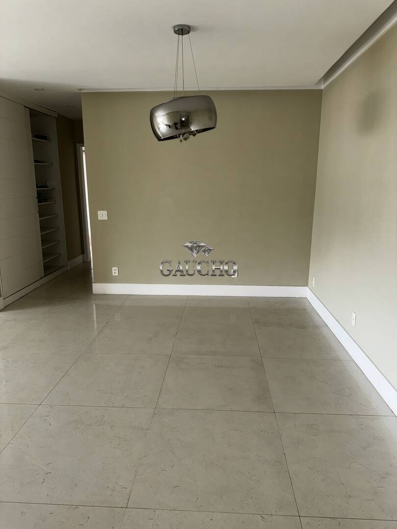 Apartamento à venda com 4 quartos, 158m² - Foto 4