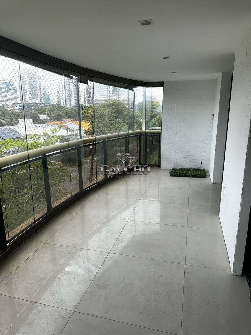 Apartamento à venda com 4 quartos, 158m² - Foto 2