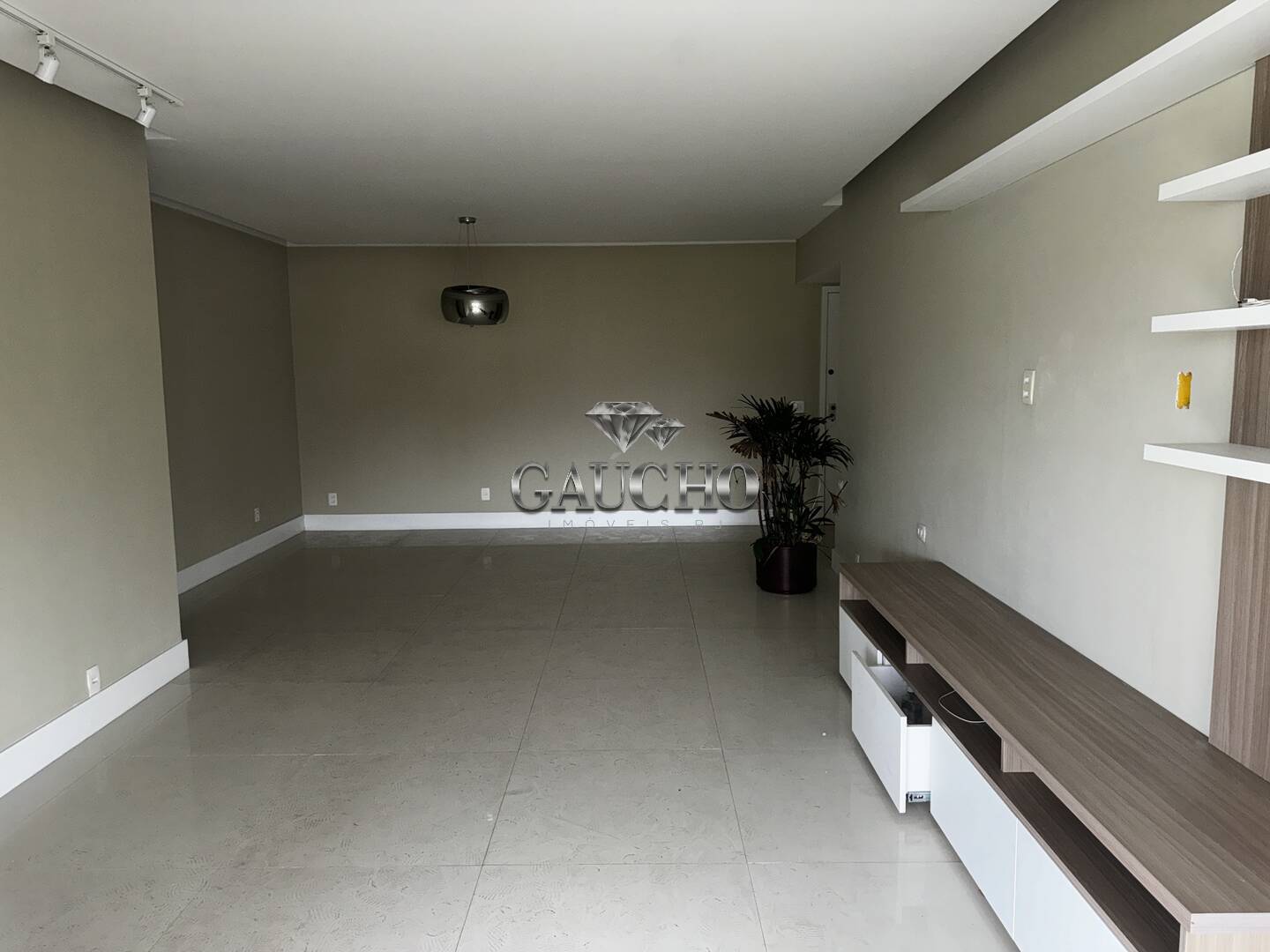 Apartamento à venda com 4 quartos, 158m² - Foto 16