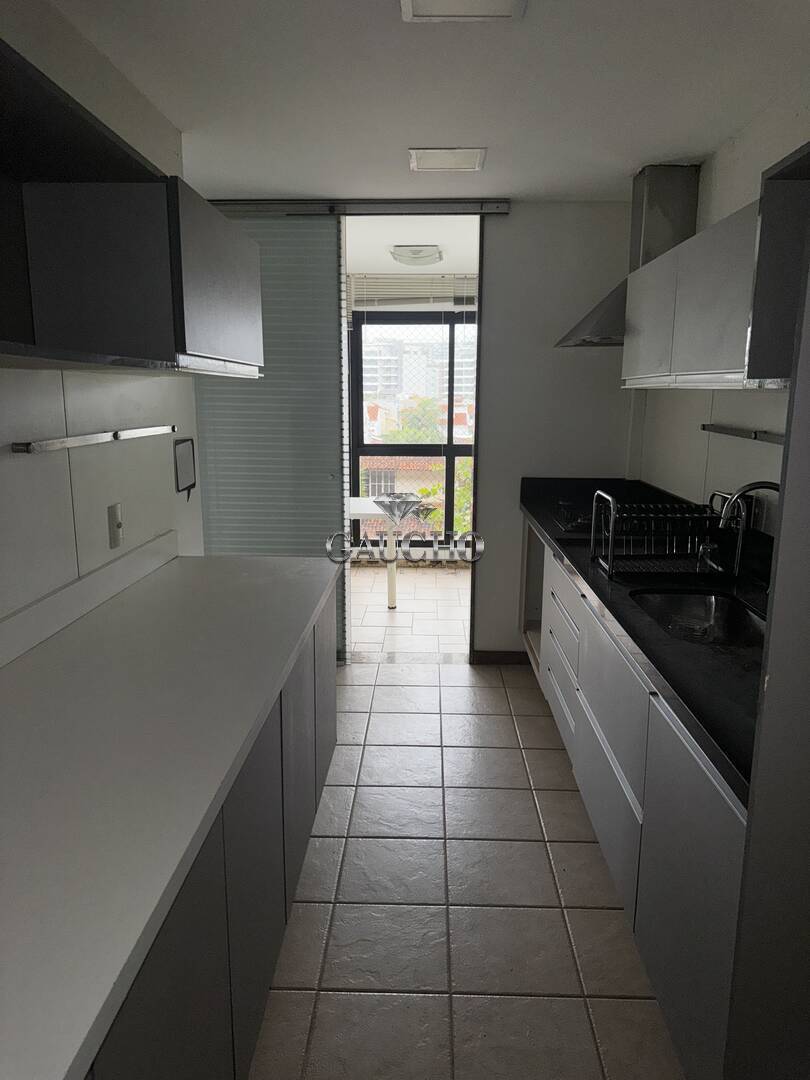 Apartamento à venda com 4 quartos, 158m² - Foto 23