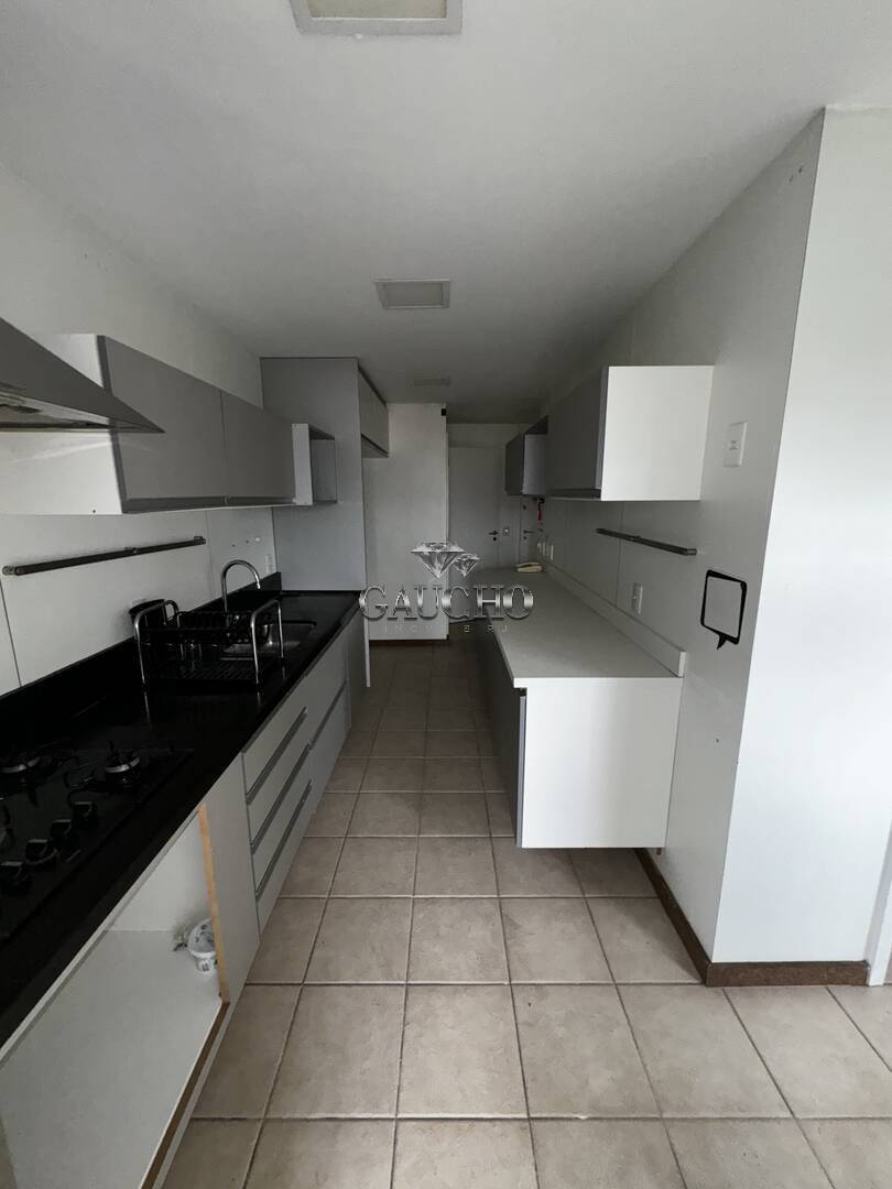 Apartamento à venda com 4 quartos, 158m² - Foto 20