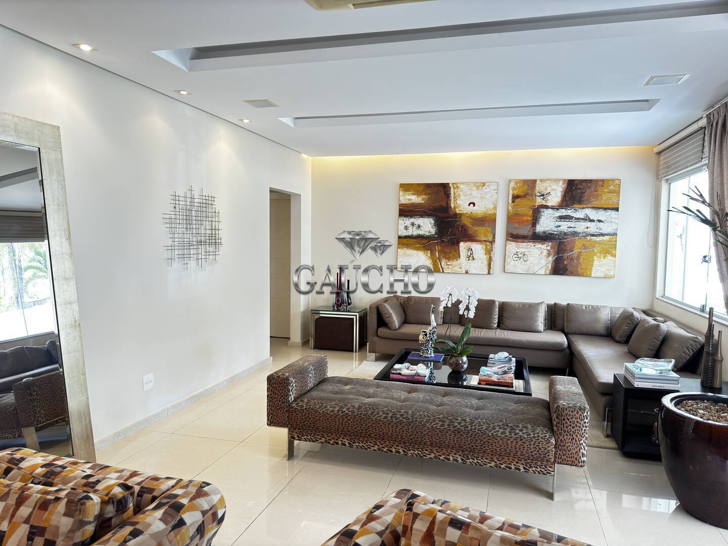 Casa à venda com 7 quartos, 850m² - Foto 9