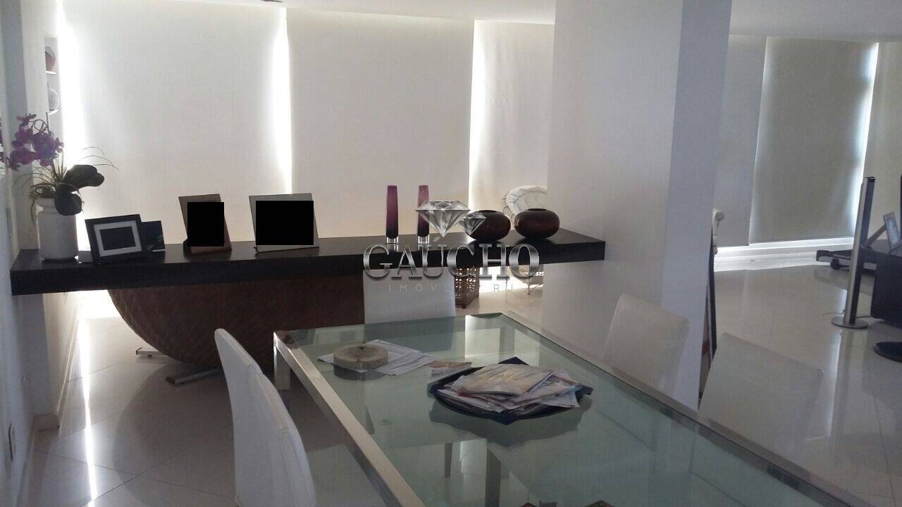 Apartamento à venda com 3 quartos, 247m² - Foto 22