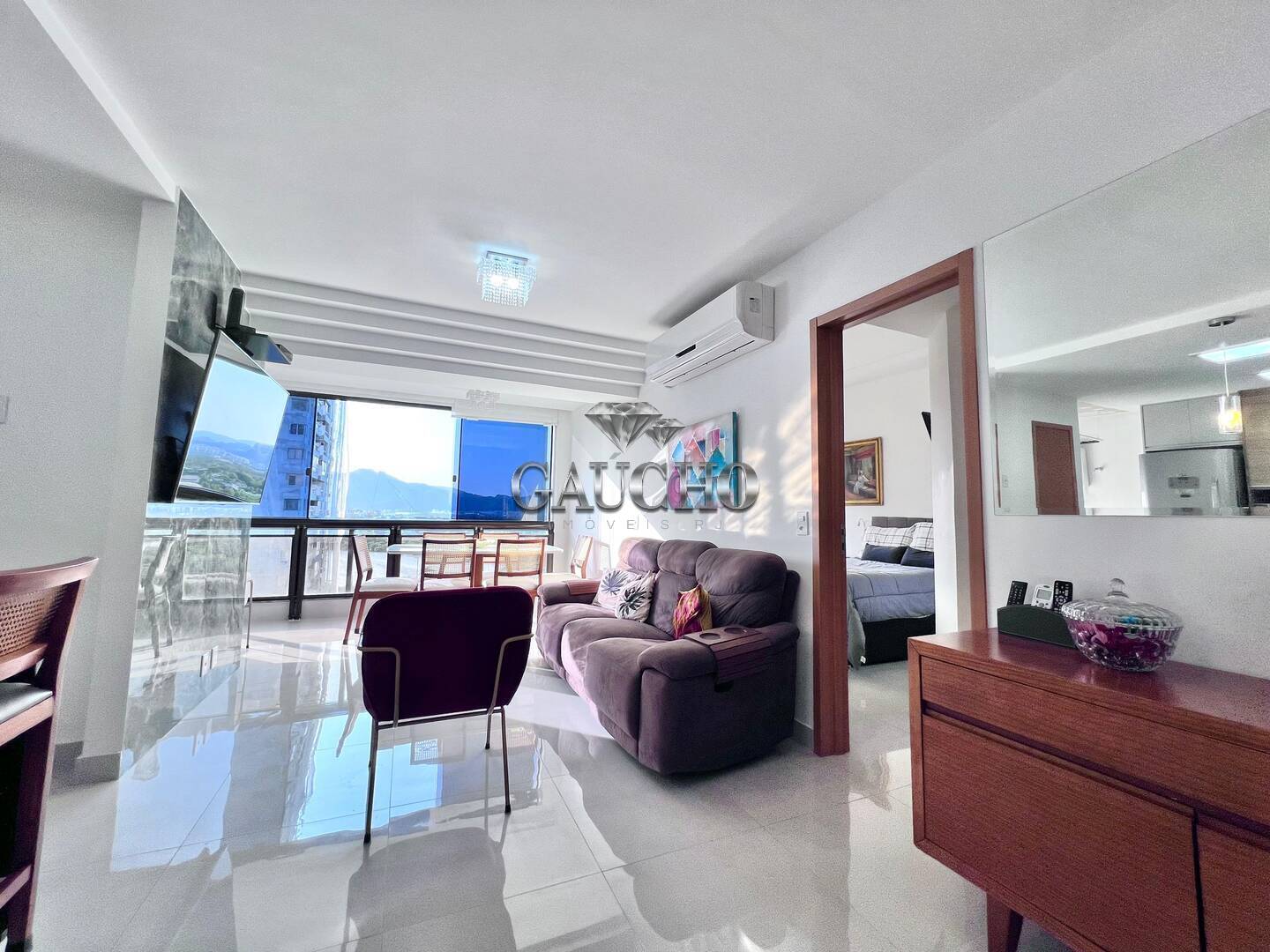 Apartamento à venda com 2 quartos, 68m² - Foto 9